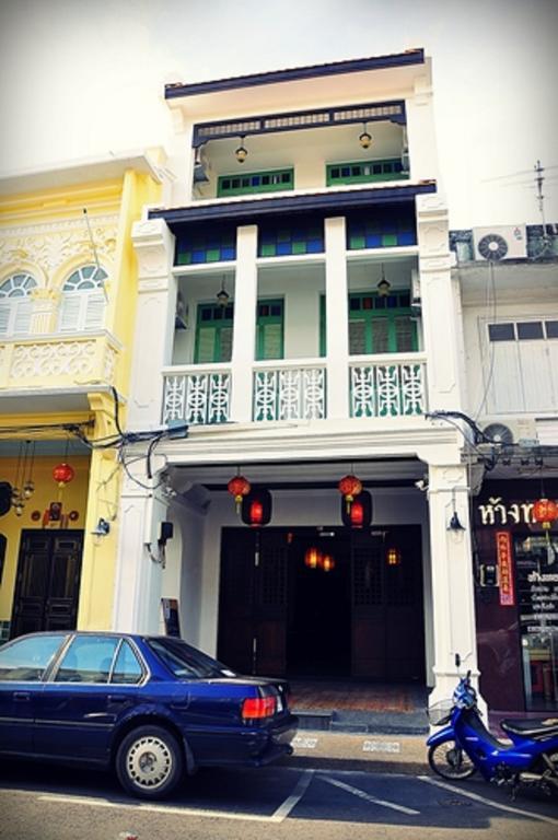 99 Oldtown Boutique Guesthouse Sha Extra Plus Phuket Dış mekan fotoğraf