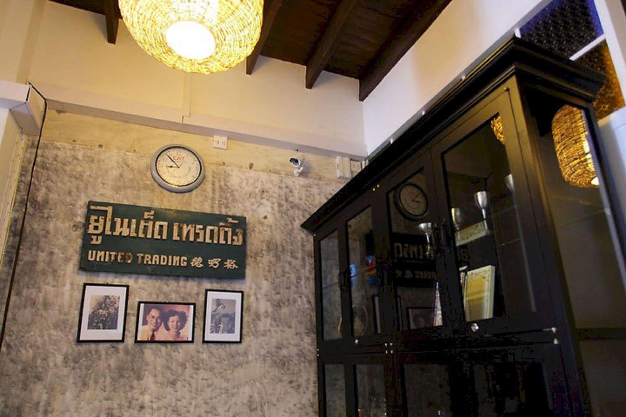99 Oldtown Boutique Guesthouse Sha Extra Plus Phuket Dış mekan fotoğraf